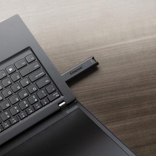 Kingston DataTraveler Max 256GB USB-C Flash Drive with USB 3.2 Gen 2 Performance - Image 3