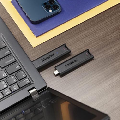 Kingston DataTraveler Max 256GB USB-C Flash Drive with USB 3.2 Gen 2 Performance - Image 2