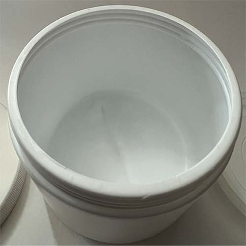 500gm White HDPE Rd Container with knurled grip cap & stopper - Image 3