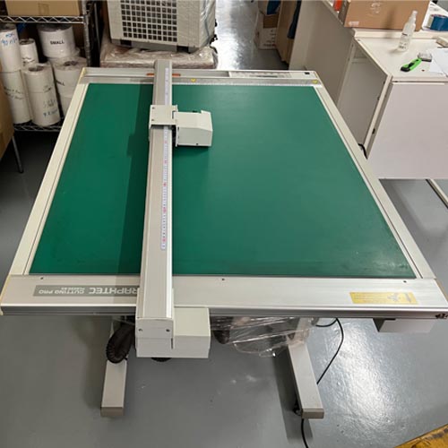 Graphtec FC2250-60vc Flatbed Cutter with Vacuum