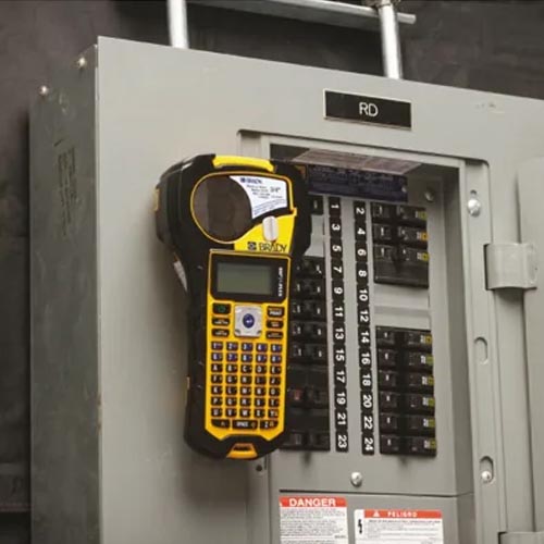 Brady BMP21-PLUS Handheld Label Printer - Image 5