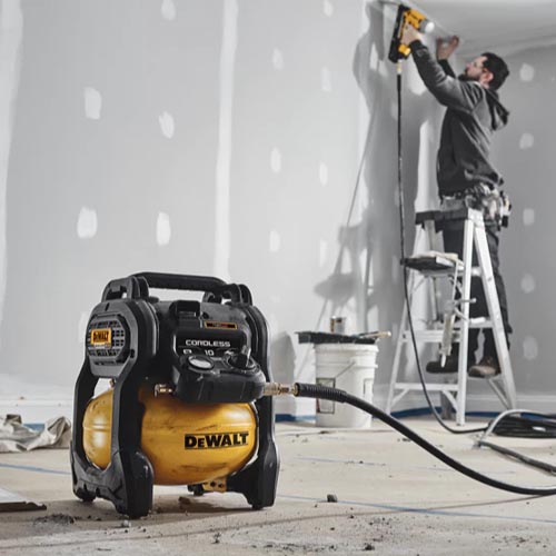 DEWALT DCC1020N-KRB 20V Li-Ion Oil Free Air Compressor - Image 2