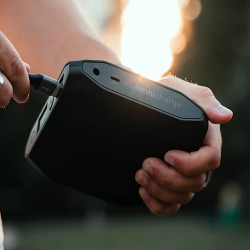 Omni 20+ Smart Portable Charger - Image 12