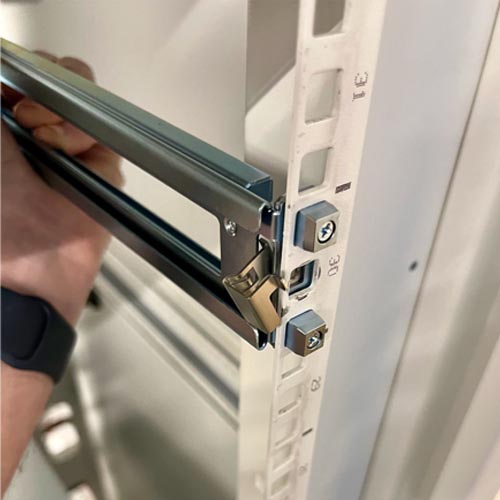 Juniper JNP-4PST-RMK-1U-E 4-Post 1U Rackmount Kit - Image 9